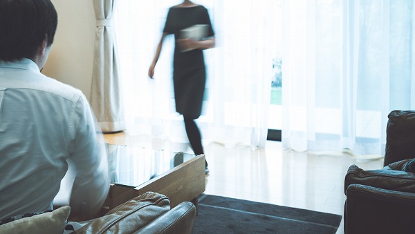 実家暮らしの男性は回避すべき?付き合う際の注意点