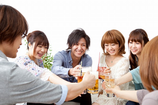 合コン・婚活で初対面の人と会話をするときのコツ