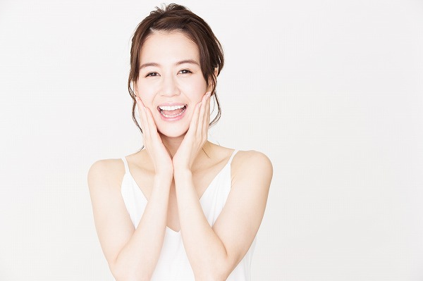男性を引き付ける!魅力的な大人の女性になる方法