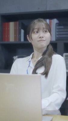 ���300���ߤη���뺧 25��