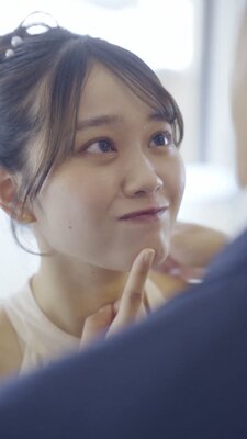 ���300���ߤη���뺧 77��