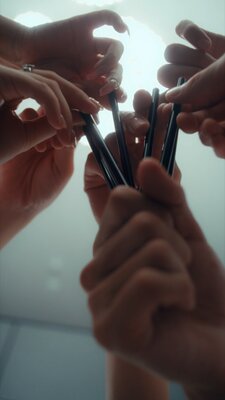 ����������12